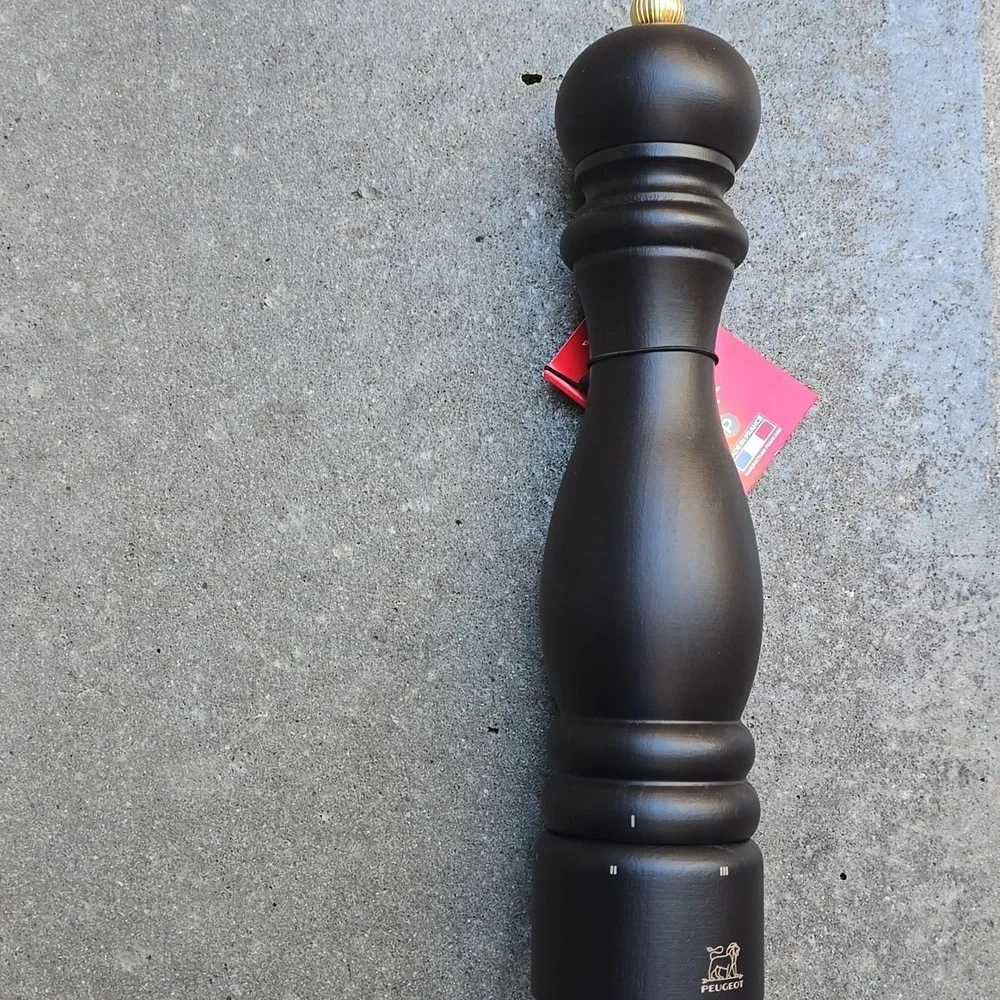 ❤️BUY 2 GET 1 FREE Peugeot Paris Chocolate 12